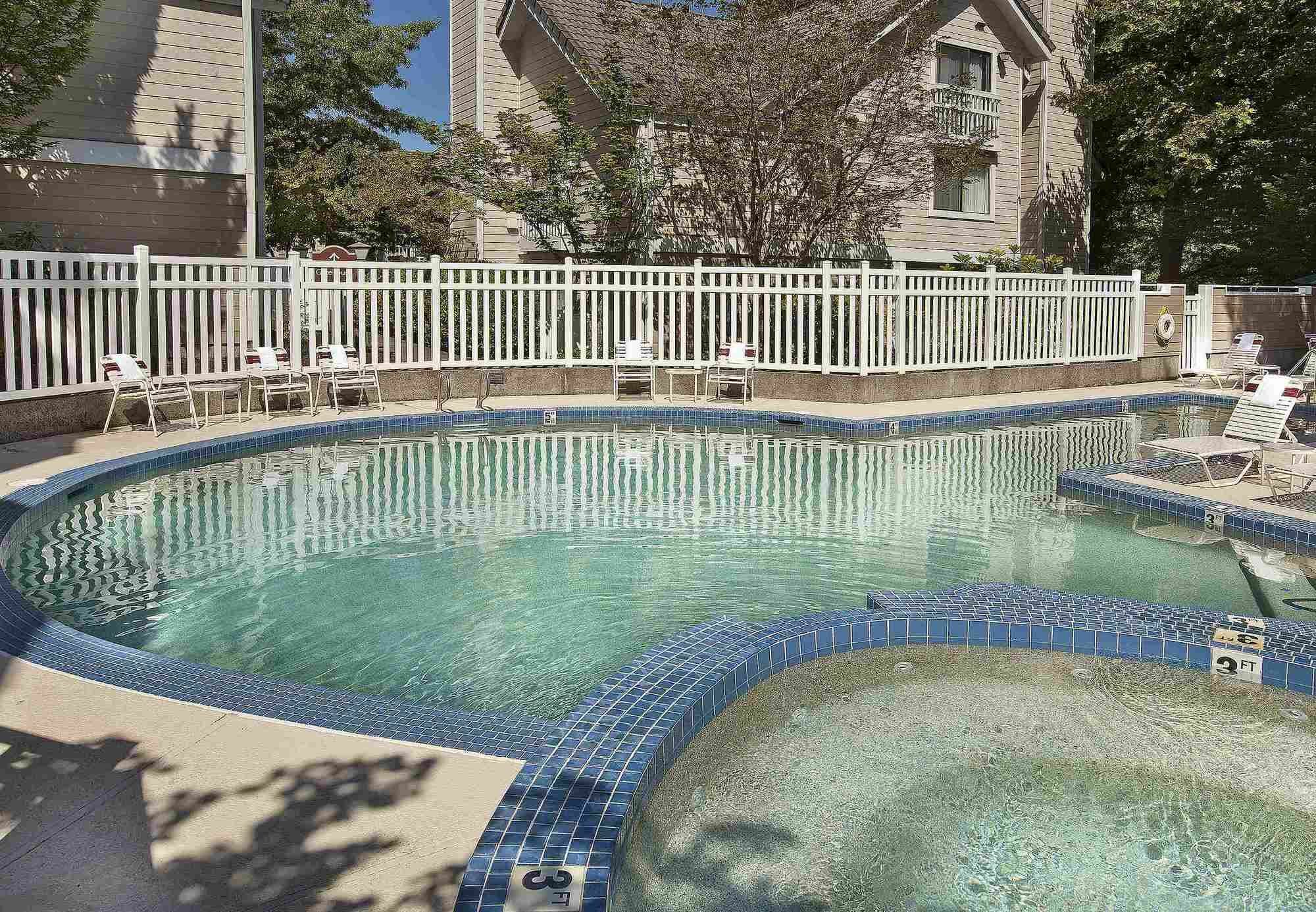 Residence Inn By Marriott Portland South-Lake Oswego Bagian luar foto